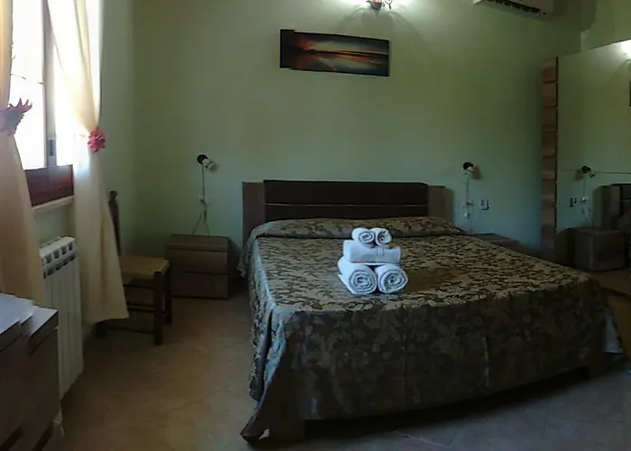 Bed & Breakfast La Contea SantʼAnna Arresi