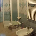 La Contea Bed & Breakfast
