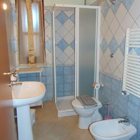 La Contea Bed and Breakfast SantʼAnna Arresi