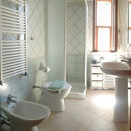 La Contea Bed and Breakfast SantʼAnna Arresi